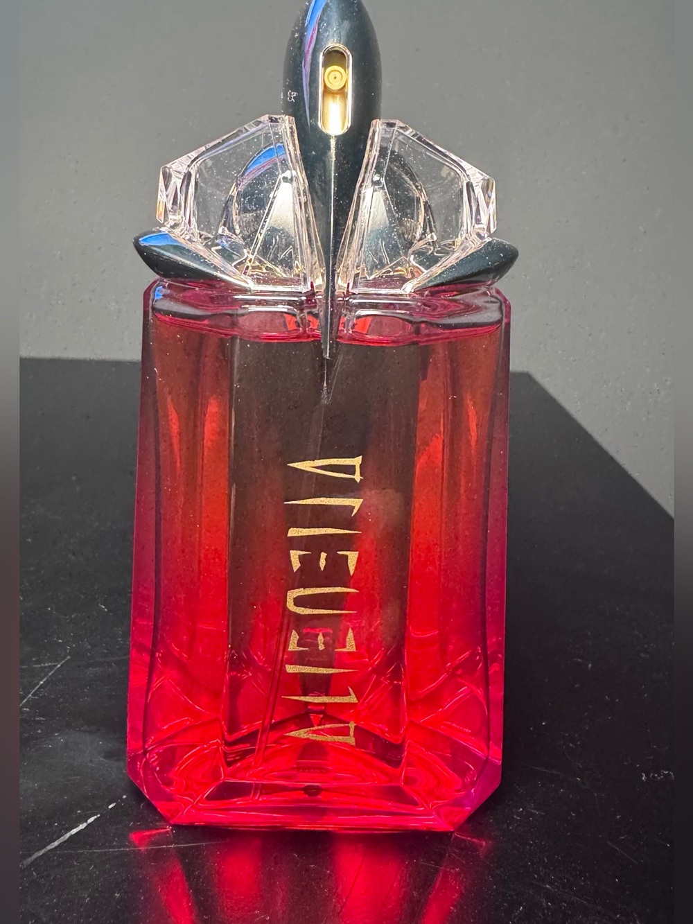 Mugler alien pulp